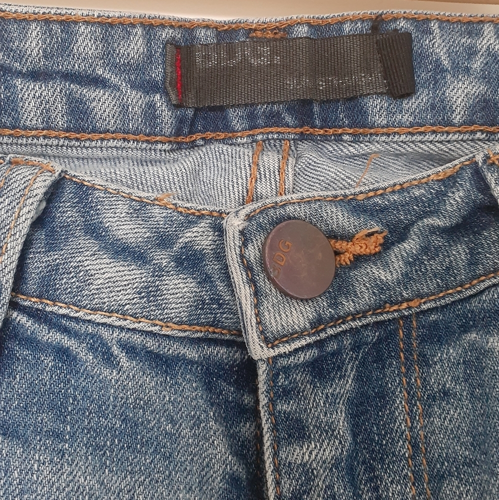 BDG Denim - Picture 7 of 8